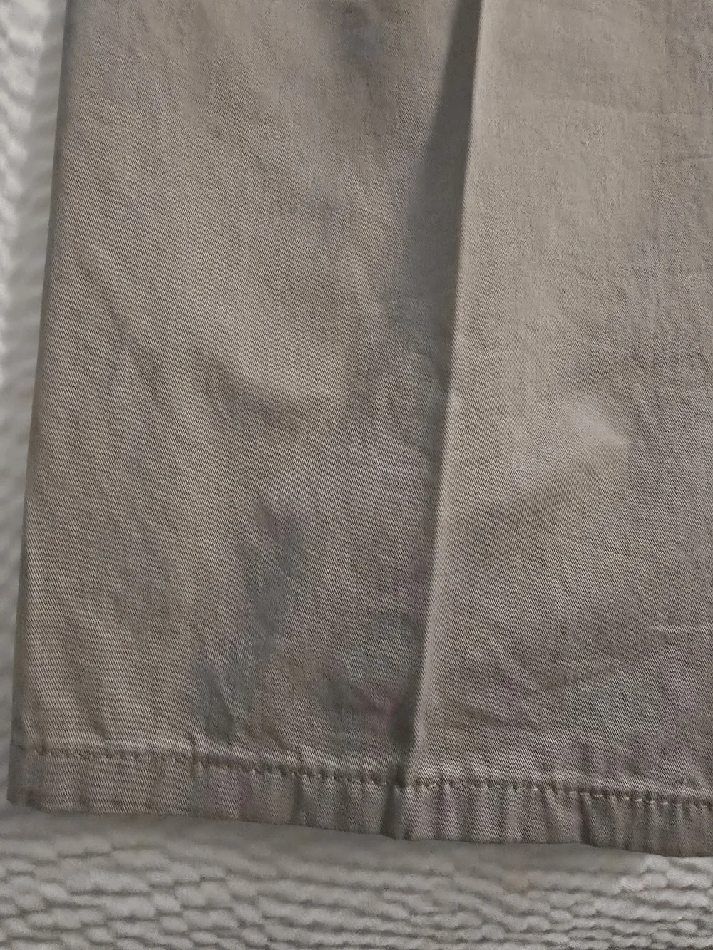Men's Cargo Pants with Elastic Waist in Light Khaki
